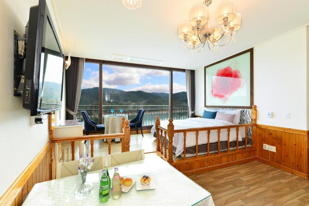 Moonlight Blue Pension Капхьон Екстериор снимка