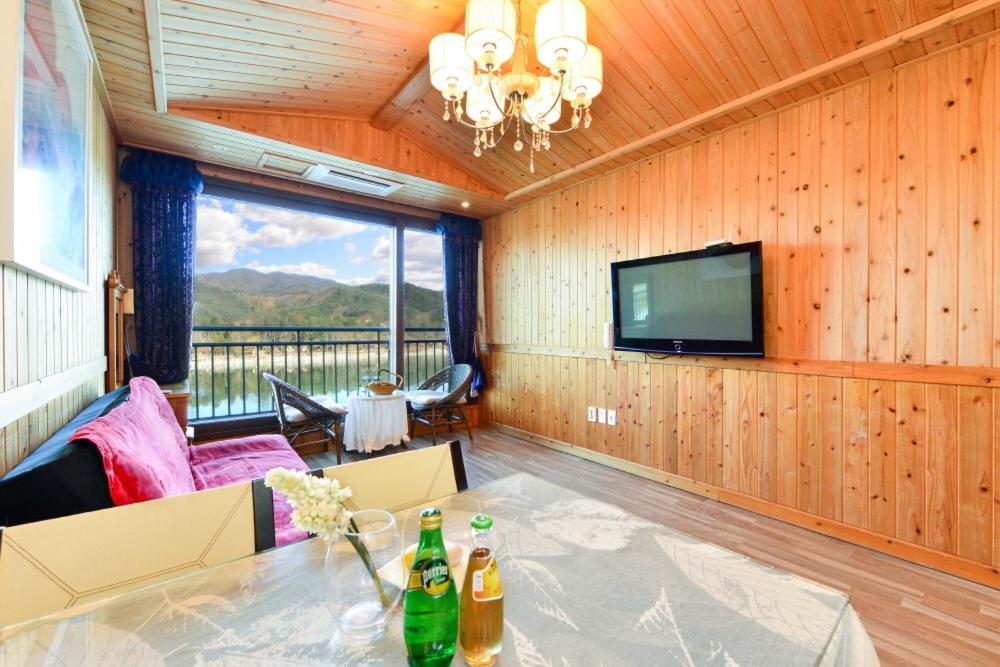 Moonlight Blue Pension Капхьон Екстериор снимка