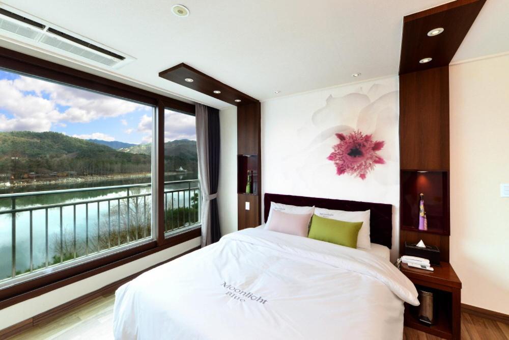 Moonlight Blue Pension Капхьон Екстериор снимка